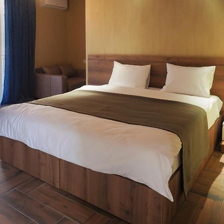 Hotel Hills In Old 第比利斯 外观 照片